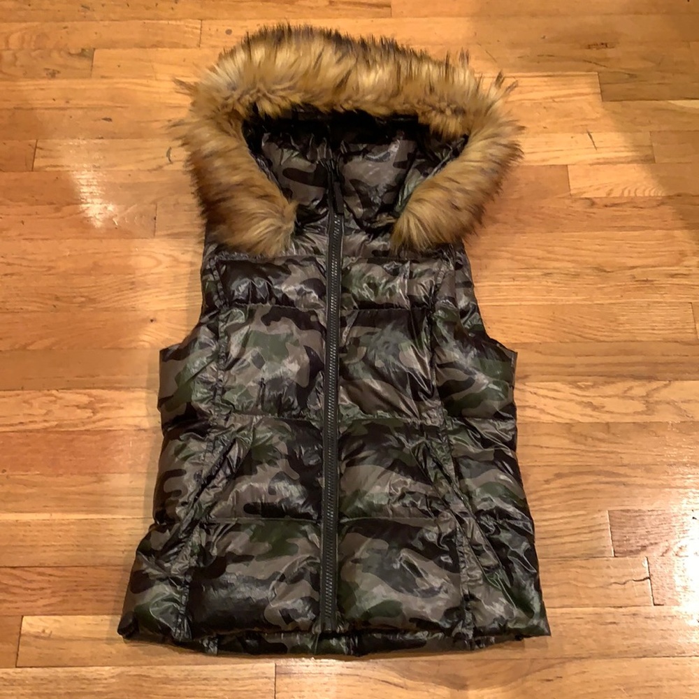 S13 Green Camo Vest with Fur